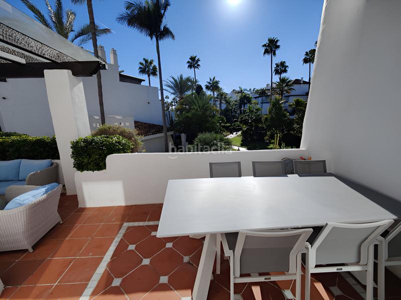 Foto f30650b7-1b2b-4e2f-8a18-fa51c8372f38. Planta baja apartamento en planta baja en venta en Puerto Banús en Marbella