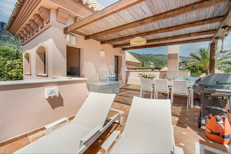 Foto 2d74b538-f281-4634-b4d3-8b60cc0d2776. Reihenhaus mit parking pool in Puente Romano Marbella