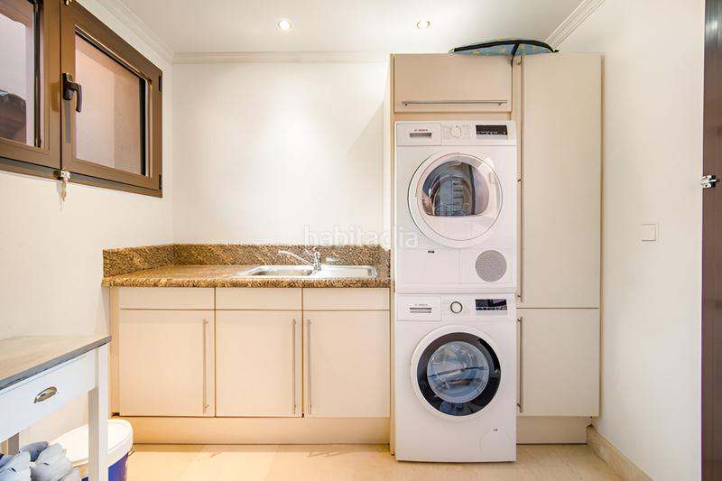 Foto 36547ac6-6826-4ace-87d2-61909be55f09. Reihenhaus mit parking pool in Puente Romano Marbella