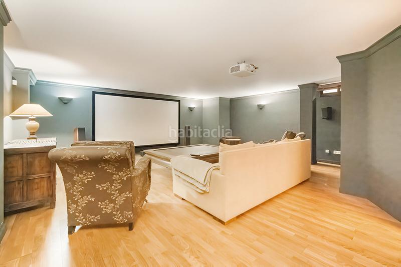 Foto 3d4a617e-46c7-4a8e-9f71-98cb5631b2a2. Reihenhaus mit parking pool in Puente Romano Marbella