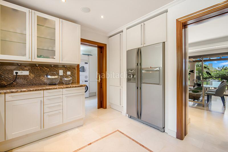 Foto d788a9f0-44c4-456d-b972-4172c316d090. Reihenhaus mit parking pool in Puente Romano Marbella