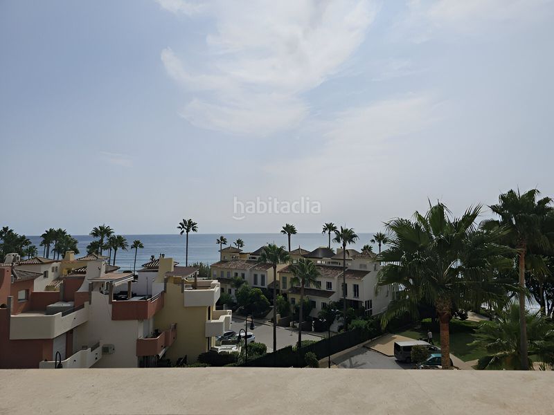 Foto f5e3199d-d53e-4111-afec-0d56b73a8071. Attico con parcheggio piscina in Villacana - Costalita - Saladillo Estepona