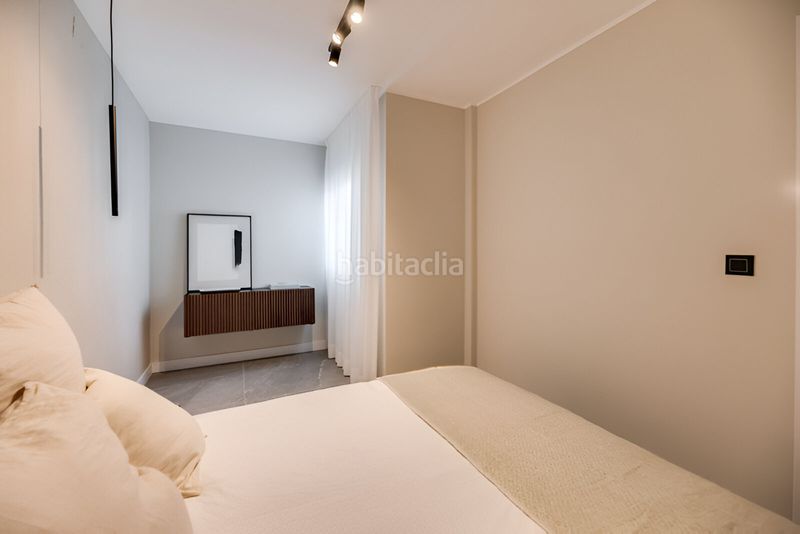 Foto f5e255b7-8732-4870-aafa-23885aa6515d. Àtic amb aparcament piscina a Nueva Andalucía centro Marbella