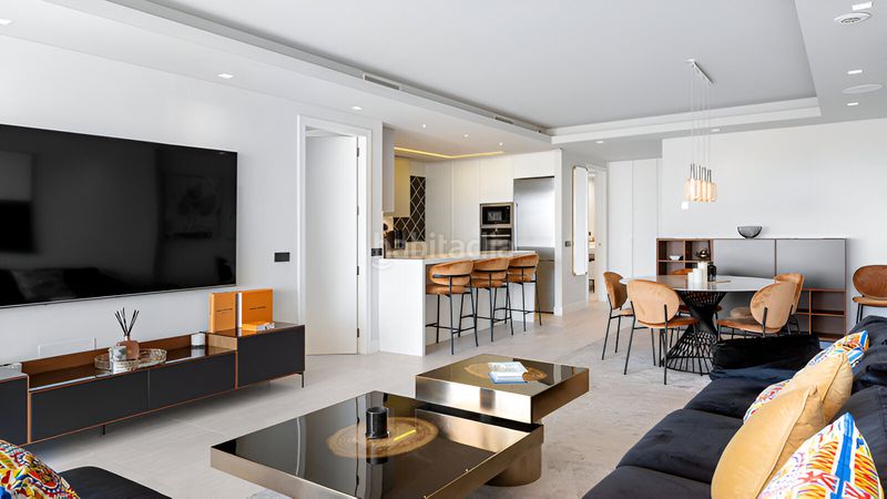 Foto 66d42234-cb7a-4a13-a527-de38e0308adb. Apartament amb aparcament piscina a Nueva Andalucía centro Marbella