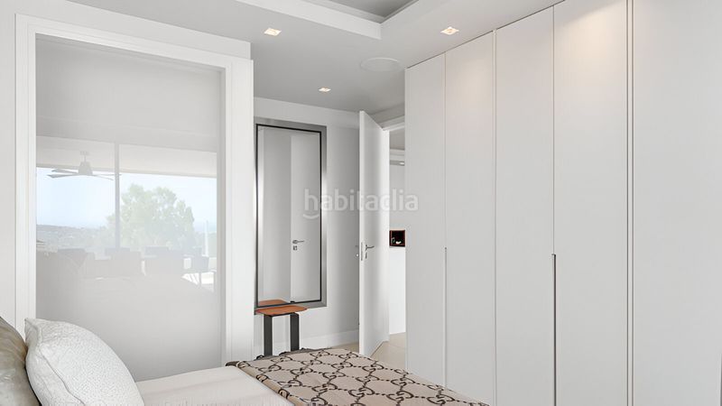 Foto ed42770f-a2c6-4fa8-b67b-26d3ce4f9381. Apartament amb aparcament piscina a Nueva Andalucía centro Marbella