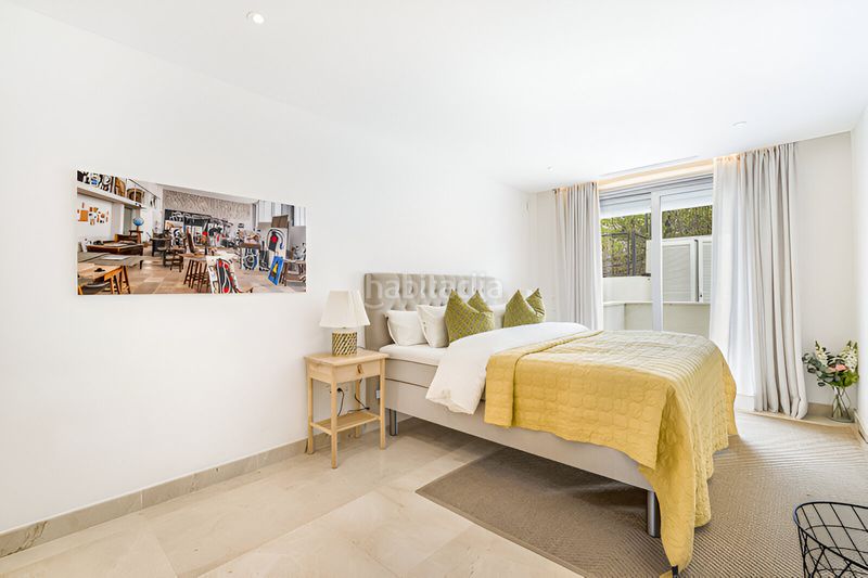 Foto 089c66fc-73cb-4e7f-83d7-376c3ac14188. Apartament amb aparcament piscina a Nueva Andalucía centro Marbella