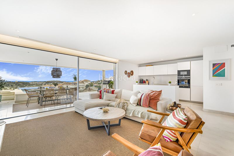 Foto 554f4309-c922-497c-9793-df4a5e52bece. Apartament amb aparcament piscina a Nueva Andalucía centro Marbella