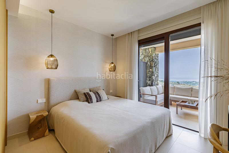 Foto 691228ae-1fea-43ff-8c96-ba1cc8816e0b. Apartamento  en planta media en venta en La Quinta en Benahavís