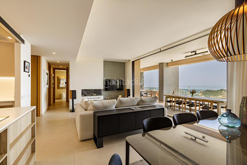 Foto c46a764e-202d-46de-9f5f-4c11d3e377a2. Apartamento  en planta media en venta en La Quinta en Benahavís