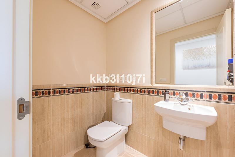 Foto 6fc42b0b-af20-456f-b29d-c8534e68c426. Apartamento  en planta intermedia en venta en la milla de oro en Marbella