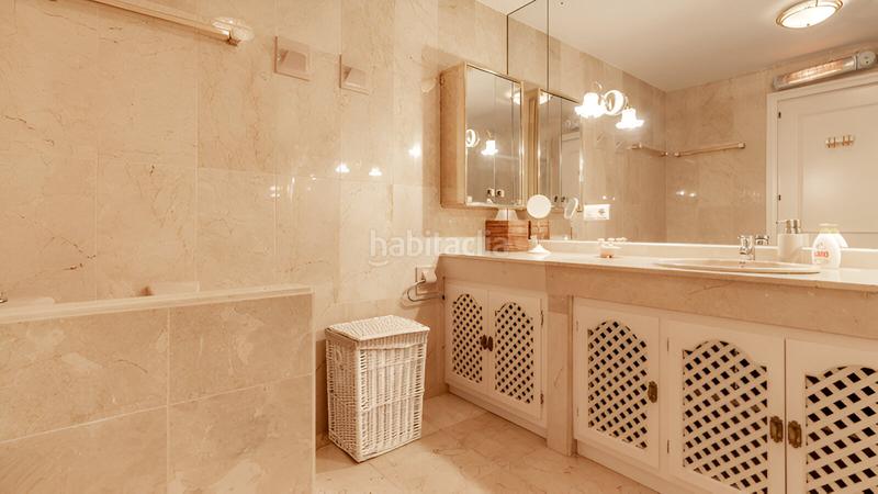 Foto 11ec86e4-92c8-4870-99c1-0c7cb950074f. Apartament amb aparcament piscina a Guadalmina Alta Marbella