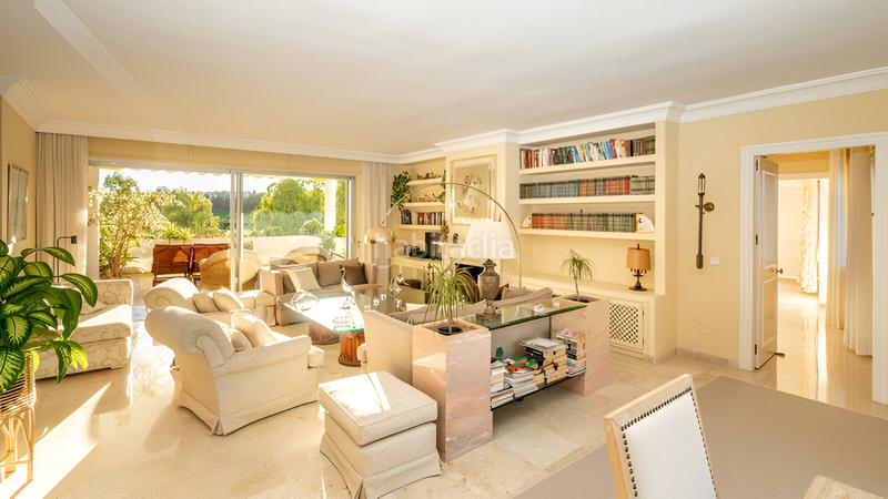 Foto 864f2849-7270-416b-895f-f9ef0a35ac22. Apartament amb aparcament piscina a Guadalmina Alta Marbella