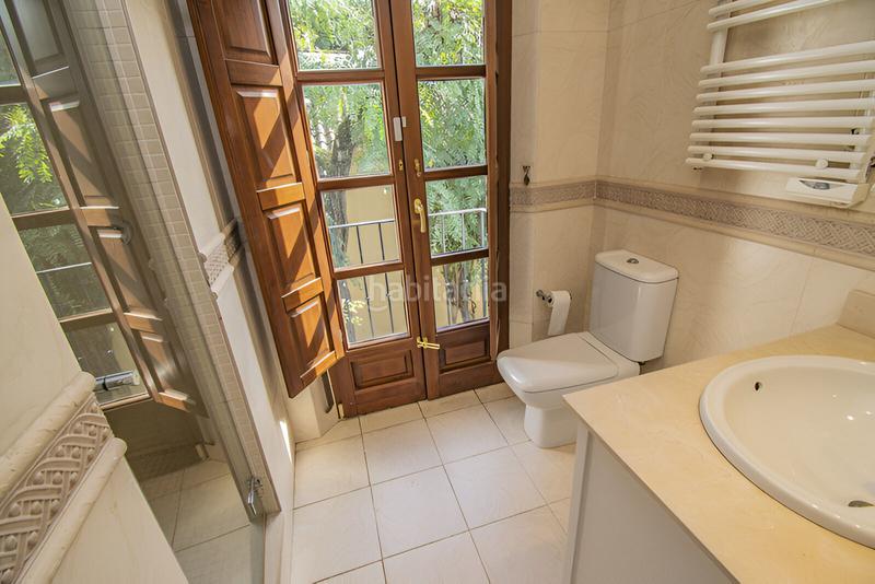 Foto 5a3e1c95-40f1-4d2b-89bc-41ab20238cd5. Semi detached house with pool in Puente Romano Marbella