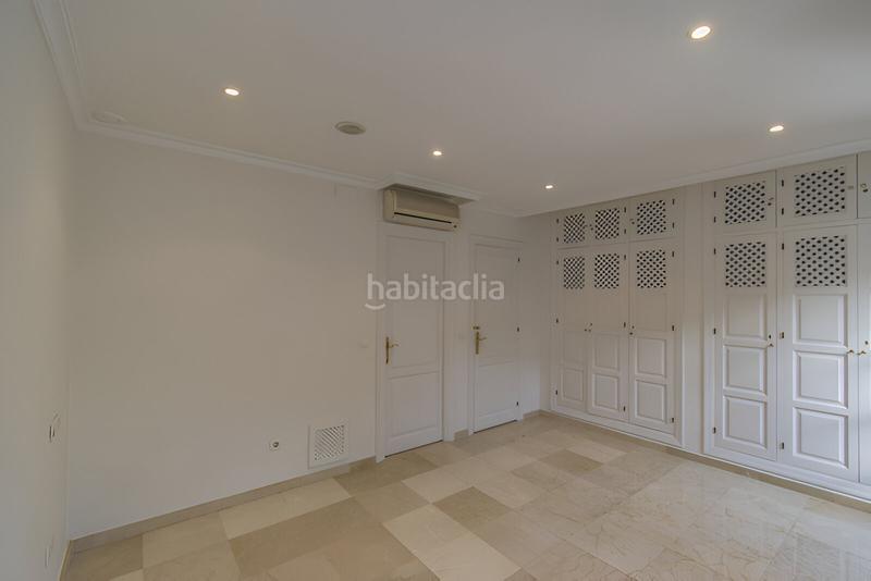 Foto 76736648-4863-44e9-9f6d-5bb7fe75ff4f. Semi detached house with pool in Puente Romano Marbella