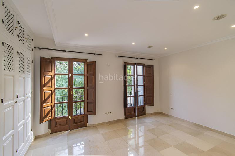 Foto 8c68b98a-c9e1-4218-bafa-54fc5946dada. Semi detached house with pool in Puente Romano Marbella