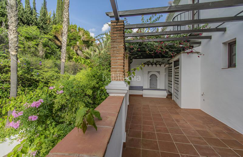 Foto e6bee3b4-3615-46cc-8c4c-d057a228f041. Semi detached house with pool in Puente Romano Marbella