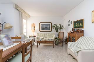 Apartamento en Centro Histórico. Apartamento en planta media en venta en málaga