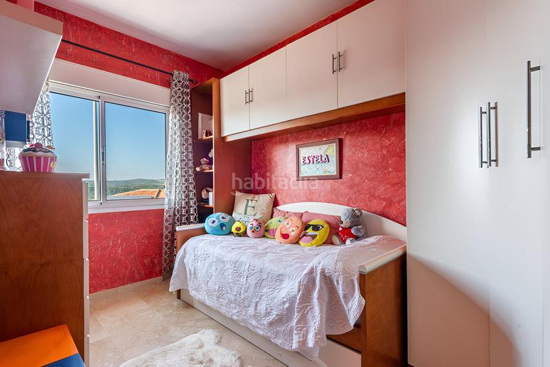 Foto 7fb0b38f-6391-4eea-9c05-c5d2c21922b2. Casa adossada amb aparcament piscina a Manilva pueblo Manilva