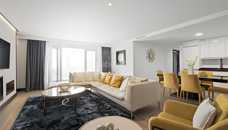 Foto a0b22e57-eaa6-43ce-ab45-8b6689126d62. Apartamento  en planta media en venta en Puerto Banús en Marbella