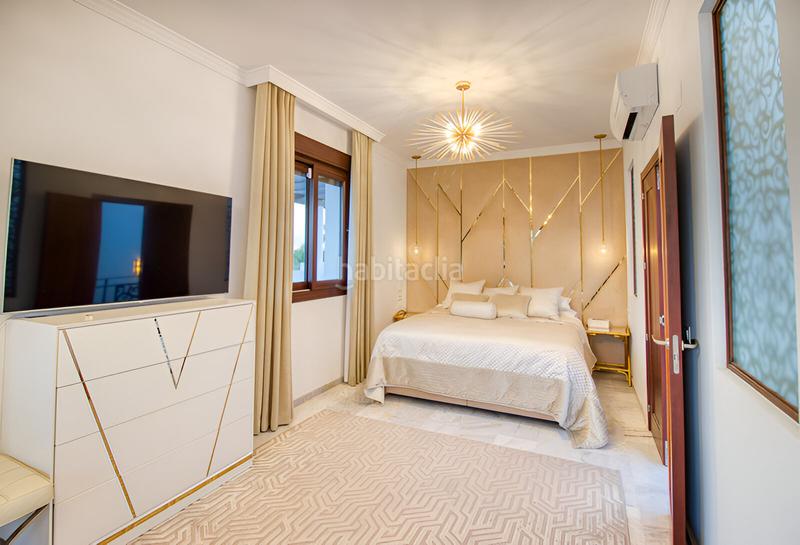 Foto 0a078cca-3018-4c79-b996-033a550bef3d. Casa con parcheggio piscina in La Duquesa Manilva