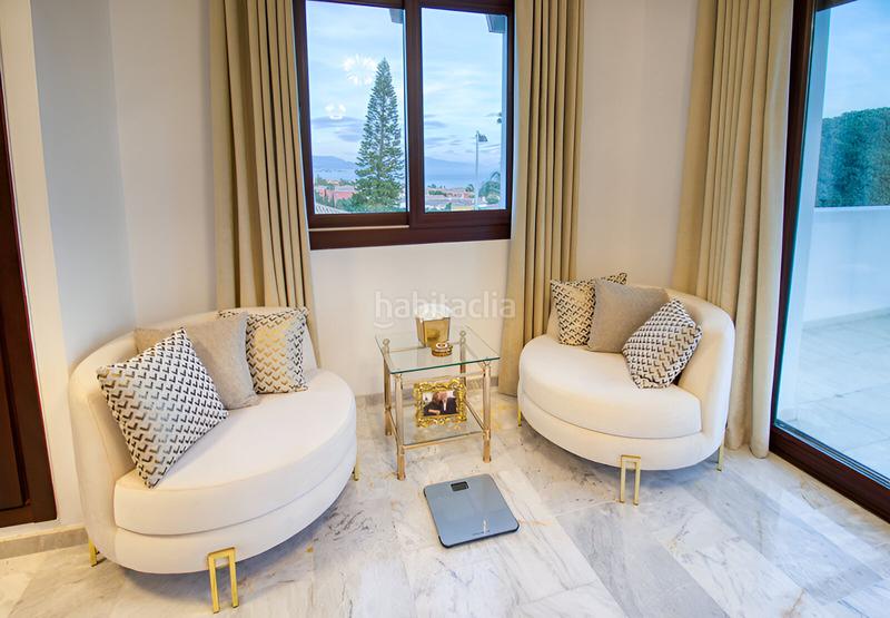 Foto 2a9ae3d1-83ff-4e28-a0ab-a7e29a53769b. Casa con parcheggio piscina in La Duquesa Manilva