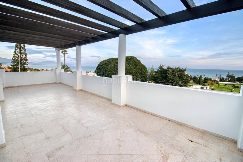 Foto 2aa3a727-a3b8-419e-89f1-7e5d44189997. Casa con parcheggio piscina in La Duquesa Manilva