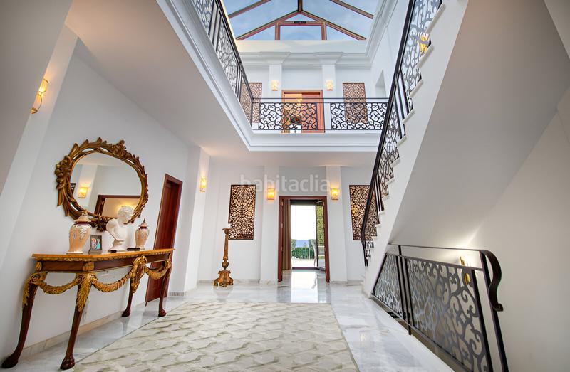 Foto 3dcbd5b5-3cd1-4dc0-a2ea-c71ad7f216ae. Casa con parcheggio piscina in La Duquesa Manilva