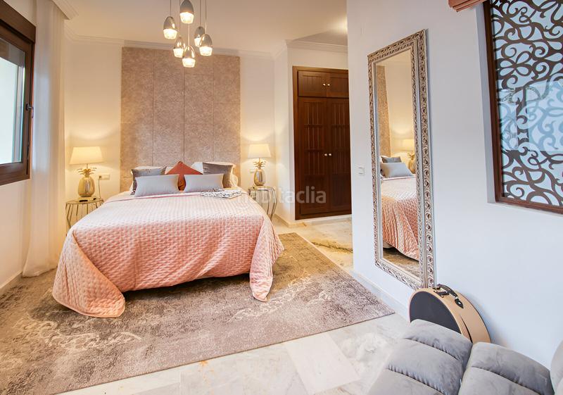 Foto 7d53c382-700b-4806-b2a6-aa7f73f99fe7. Casa con parcheggio piscina in La Duquesa Manilva