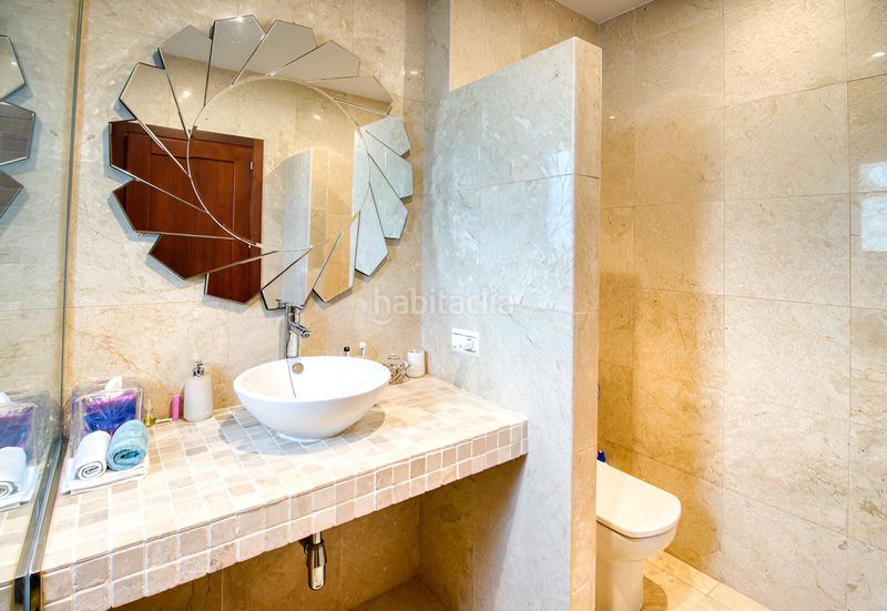 Foto acd7019d-01fa-44ec-9a66-81bc253d1619. Casa con parcheggio piscina in La Duquesa Manilva