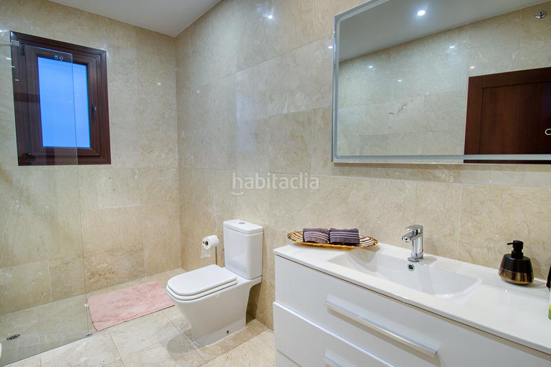 Foto dbb53991-947e-4ad8-b863-9078d4b39fb6. Casa con parcheggio piscina in La Duquesa Manilva