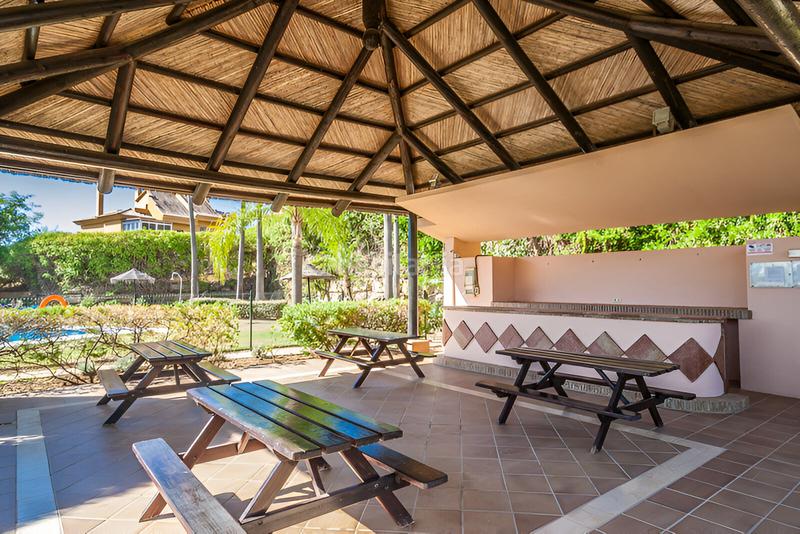 Foto 480a98c6-4879-4c72-8e7a-9637446e65f5. Maison jumelée avec parking piscine dans Riviera del Sol Mijas