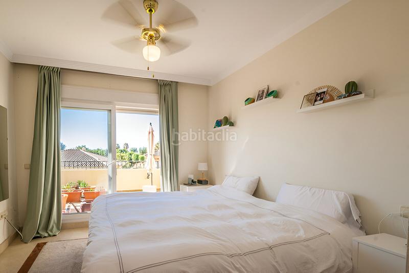 Foto fa27cca0-d0eb-4cbf-89b3-ea29ae600818. Maison jumelée avec parking piscine dans Riviera del Sol Mijas