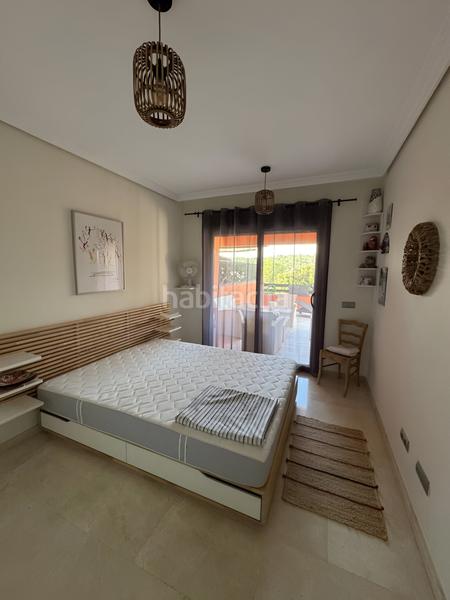 Foto 2024b4e2-6dad-4465-b86a-44414b48b47d. Apartamento  en planta intermedia en venta playa en Casares