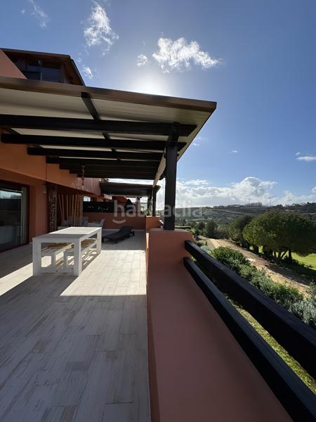 Foto 9510f293-e3c3-4d3b-b14b-f1032cd4669d. Apartamento  en planta intermedia en venta playa en Casares