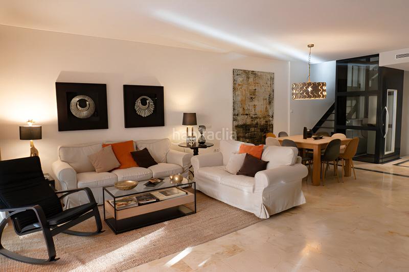 Foto 4f8a3b47-2094-4e81-90d8-c68e65d615c5. Reihenhaus mit parking pool in Puente Romano Marbella