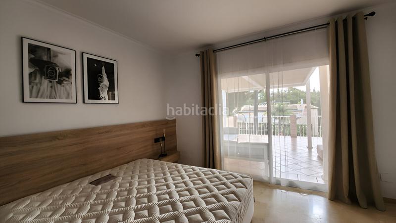 Foto d8184b8e-1677-4c94-b4b0-e87fe94418a6. Ático  en venta en Las Brisas en Las Brisas Marbella