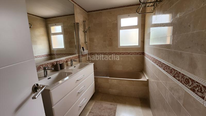 Foto eafdc13d-cb40-4844-aab0-3ff12b9f444c. Ático  en venta en Las Brisas en Las Brisas Marbella