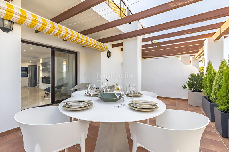 Foto 86bee674-1036-48c1-9872-08e7a371d31e. Dúplex  en venta en la milla de oro en Puente Romano Marbella