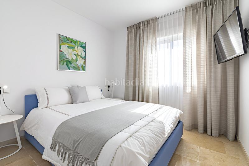 Foto ccf1ca13-9ec9-43e7-bcb2-fa35a4b51ea9. Dúplex  en venta en la milla de oro en Puente Romano Marbella