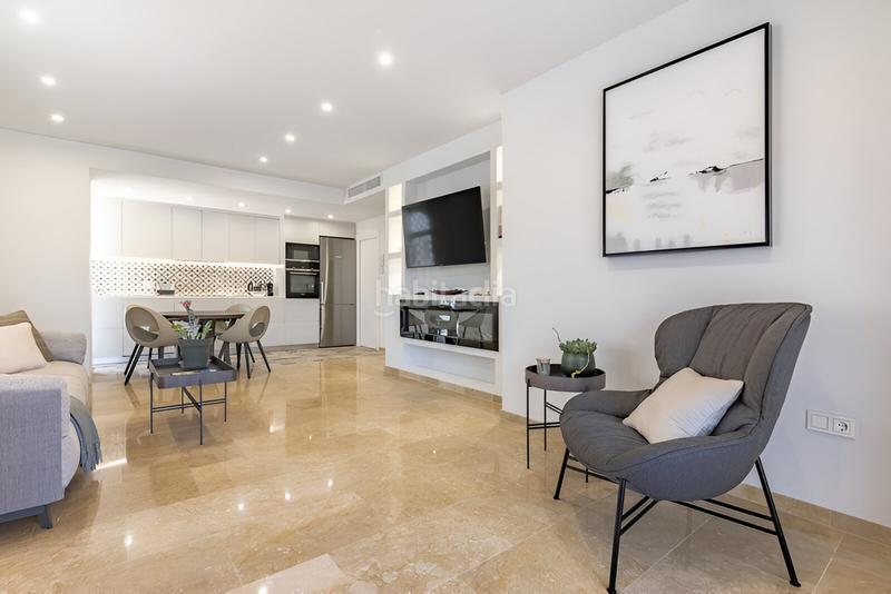 Foto d1fb2428-9793-429c-bbf2-53fcb5d3f190. Dúplex  en venta en la milla de oro en Puente Romano Marbella