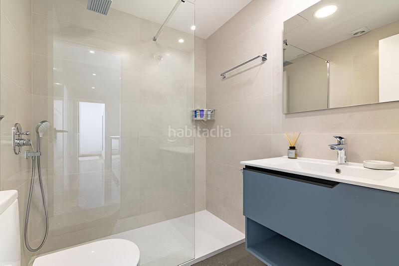 Foto ef135c82-b397-4fb0-b64e-7f57e2f6f2b9. Dúplex  en venta en la milla de oro en Puente Romano Marbella