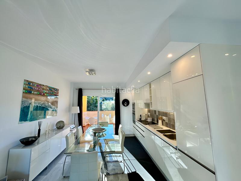 Foto 1a70fd39-6a9a-4541-8f0d-82a446c69177. Apartamento  en planta media en venta en Riviera del Sol en Mijas