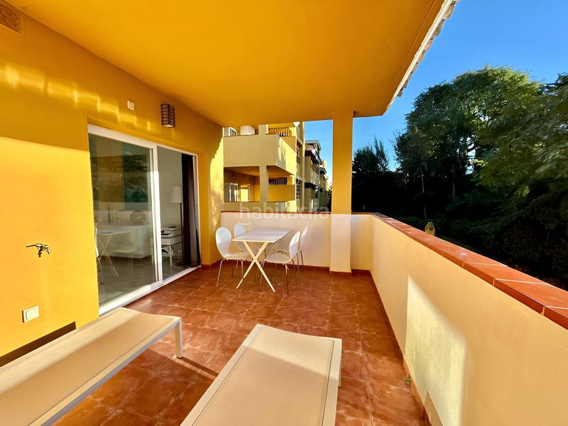 Foto 80b848fc-e935-49c5-a018-f701108fbe7a. Apartamento  en planta media en venta en Riviera del Sol en Mijas