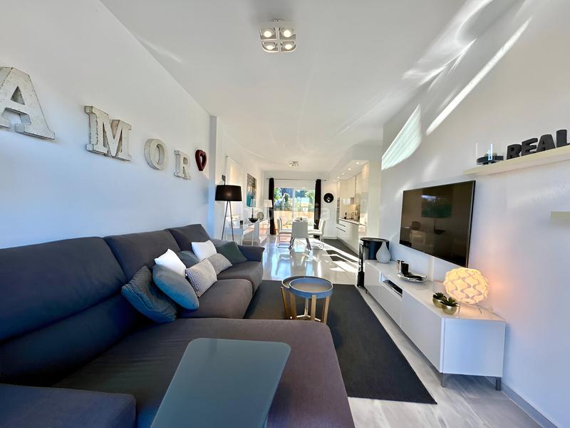 Foto dc435b24-0ab6-4844-9b7c-0e7fc866ec67. Apartamento  en planta media en venta en Riviera del Sol en Mijas