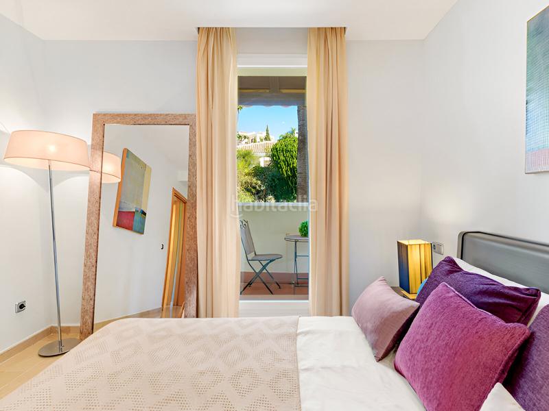 Foto 25ff0926-812d-4d09-b910-023bbb60245b. Appartement mit heizung pool in los arqueros - puerto del almendro Benahavís