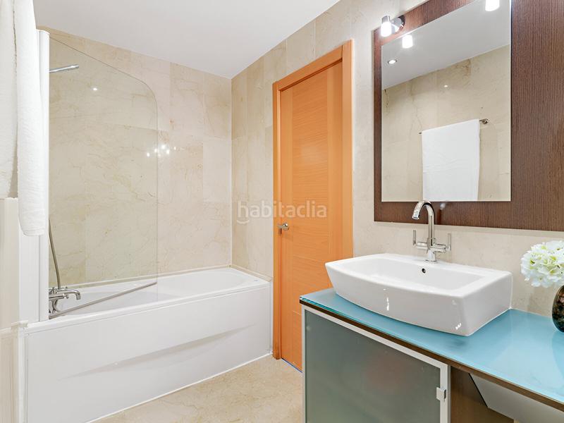 Foto 2c525c99-ae72-4edf-9aef-a3587ba6c758. Appartement mit heizung pool in los arqueros - puerto del almendro Benahavís