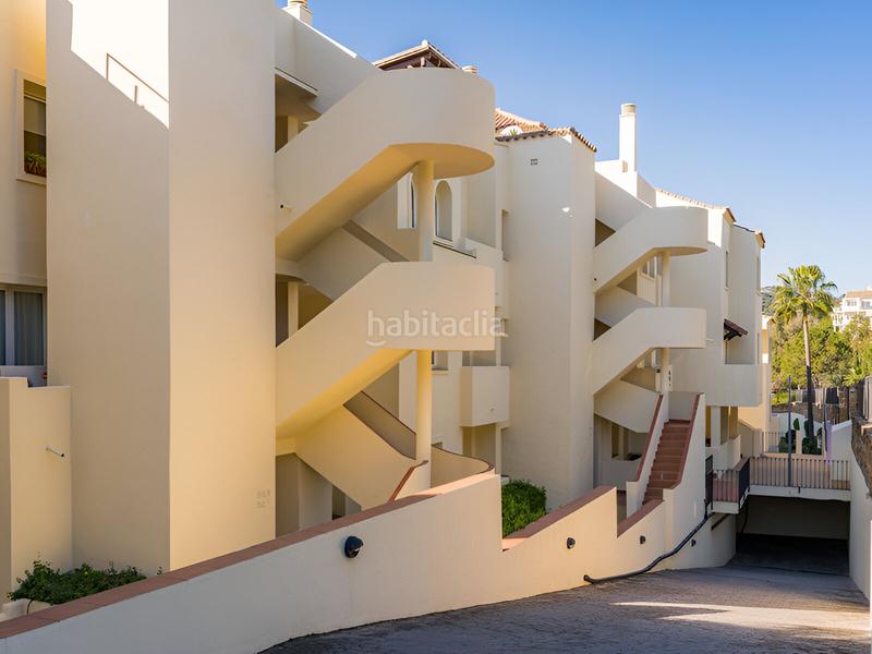 Foto 2cb060c2-ab55-45af-998b-78bd58738bfd. Appartement mit heizung pool in los arqueros - puerto del almendro Benahavís