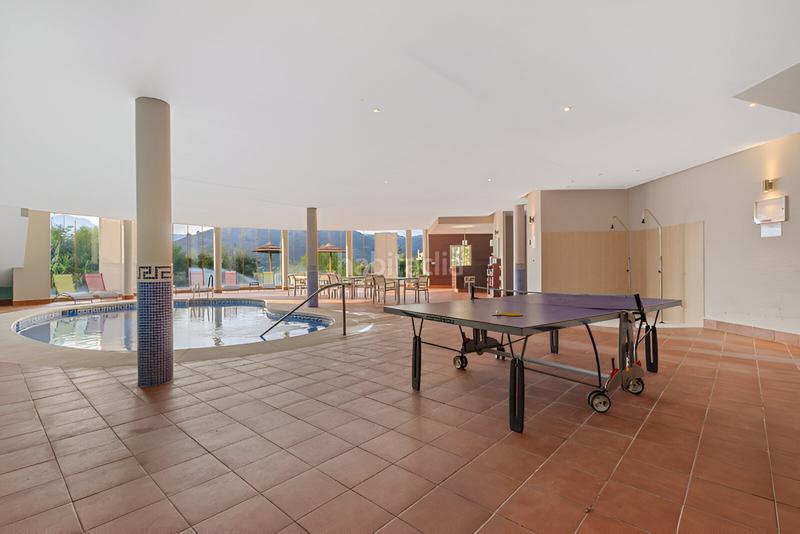 Foto 9b74406c-95c4-4321-b4c1-5e43ac6cbf8d. Appartement mit heizung pool in los arqueros - puerto del almendro Benahavís