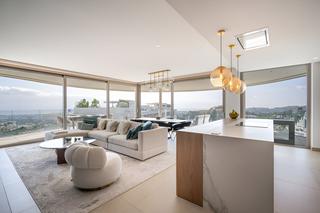 Apartamento en Benahavís pueblo. Apartamento en planta media en venta en benahavís