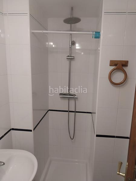 Foto 86897a27-b6a9-40ac-be37-6a3c8be8256a. Apartament amb piscina a Playa Bajadilla - Puertos Marbella